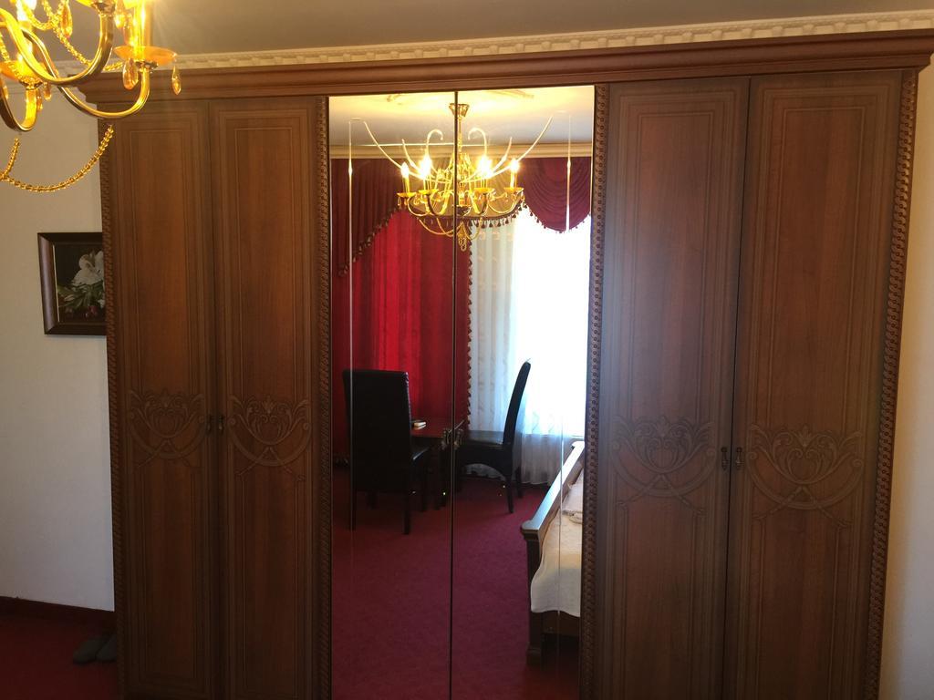 Hotel Adria 普里什蒂纳 外观 照片