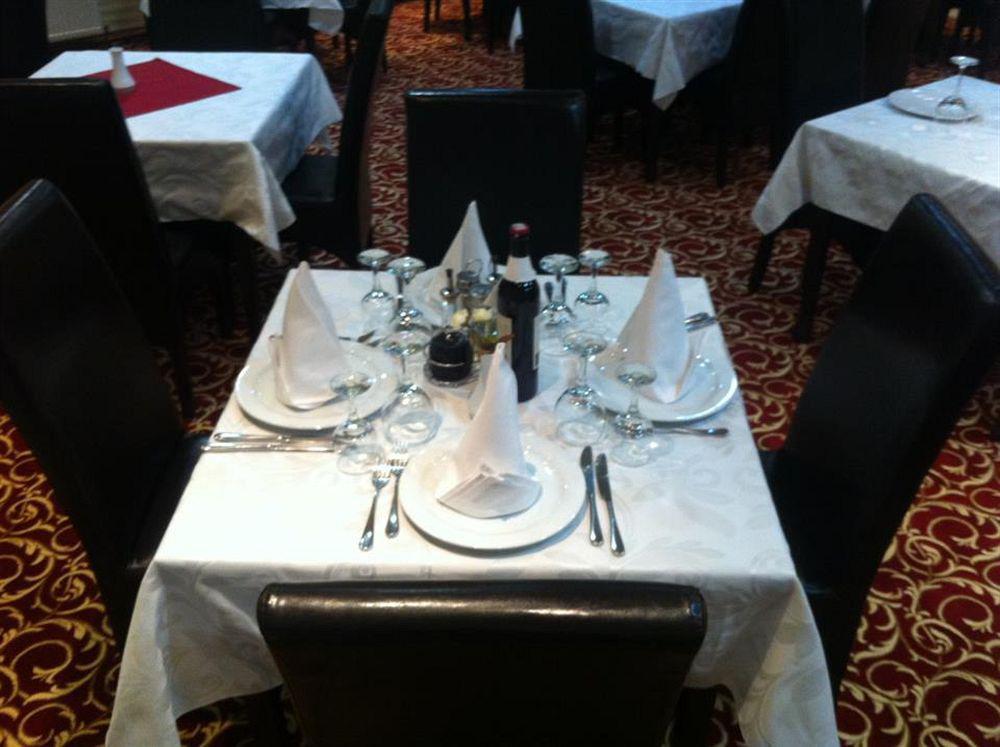Hotel Adria 普里什蒂纳 外观 照片